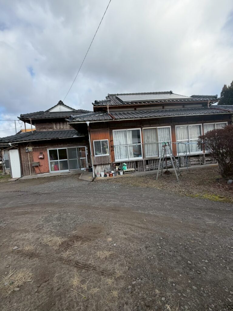 宮崎県えびの市　T様邸　太陽光パネル洗浄コーティング施工